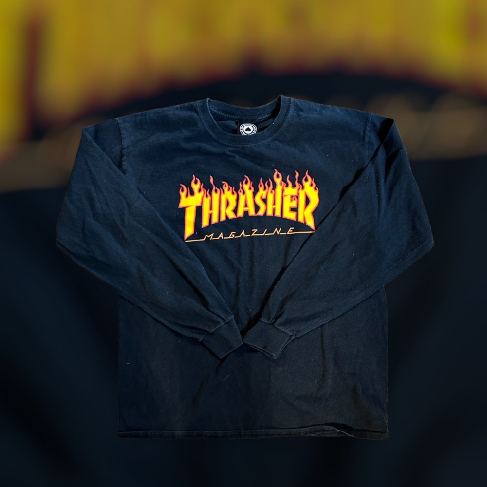 Men’s Large Thrasher Long sleeve